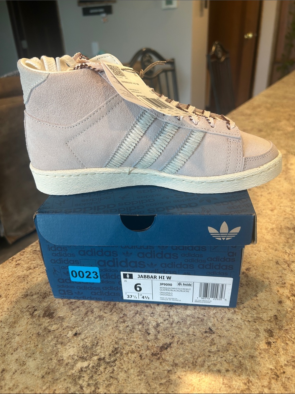 adidas Jabbar Hi W Suede High-Top Sneakers - Light Pink/Beige